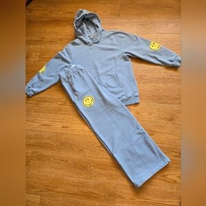Samii Ryan Collaboration With Smiley Hoodie And Sweatpants
